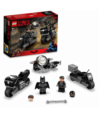 LEGO 76179 DC La Course-Poursuite en Motos de Batman et Selina Kyle avec Bat-signal lumineux, pour Enfants des 6 ans