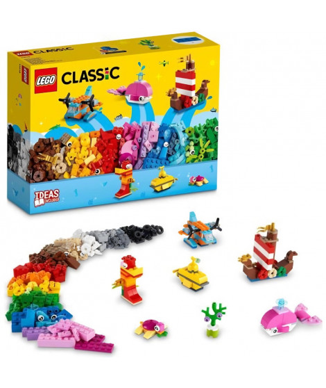 LEGO 11018 Classic Jeux Créatifs Dans L'Océan, Boite de Briques, 6 Modeles Miniatures de Bateau, Sous-Marin, Baleine