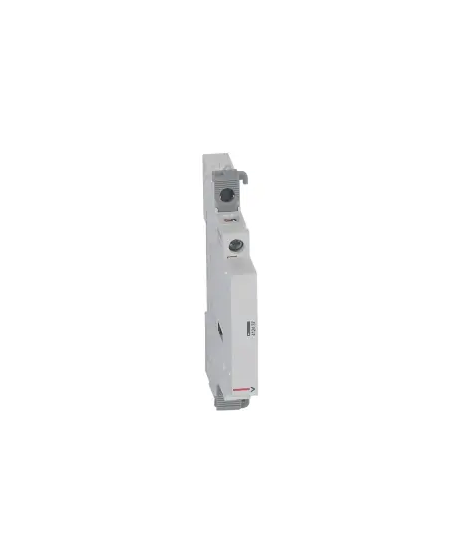 C - AUXILIAIRE DE COMMANDE POUR