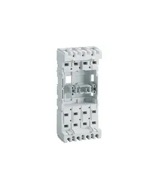 DPX3 160 PRISES BASE 4P