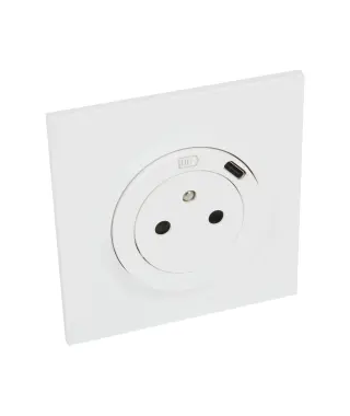 C - PRISE 2P+T SURFACE + CHARGEU