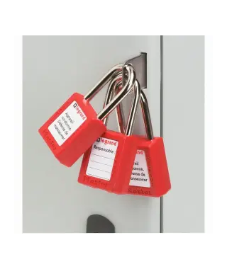 C - PATTE DE CADENASSAGE INOX PO