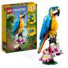 LEGO Creator 3-en-1 31136 Le Perroquet Exotique, Figurines Animaux de la Jungle, avec Grenouille et Poisson