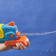 Nerf Super Soaker Wave Spray, blaster a eau, la buse rotative crée des jets ondulés, jouet d'eau d'extérieur