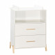 Commode a langer en bois blanc