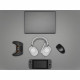 Casque gaming CORSAIR HS65 SURROUND - Blanc, son surround Dolby Audio 7.1 sur PC et Mac