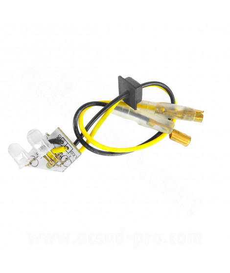 FEU STOP LED GAUCHE COOCASE WIZARD 36 LITRES