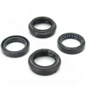 JOINT SPI FOURCHE + CACHE POUSSIERE POUR FOURCHE EBR MBK BOOSTER / NITRO / YAMAHA BWS / SLIDER (LA PAIRE)