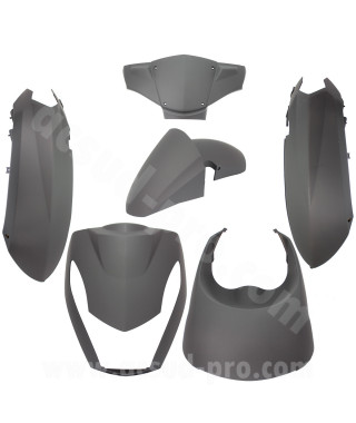 KIT CARROSSERIE ADAPT. PEUGEOT KISBEE 2T ET 4T NOIR MAT 2010-2017 (6 PIECES)