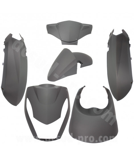 KIT CARROSSERIE ADAPT. PEUGEOT KISBEE 2T ET 4T NOIR MAT 2010-2017 (6 PIECES)