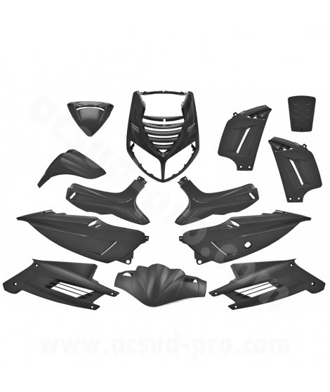 KIT CARROSSERIE ADAPT. PEUGEOT SPEEDFIGHT 2 NOIR METAL (13 PIECES)