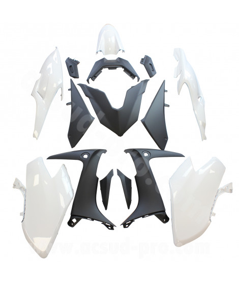 KIT CARROSSERIE ADAPT. YAMAHA TMAX 560CC 2020-2021  WHITE COMPETITION (15 PIECES)