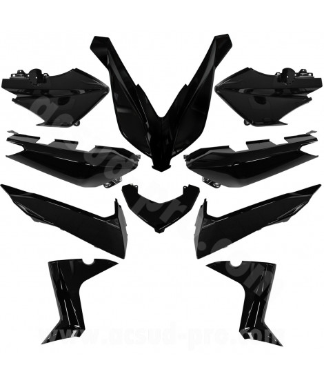 KIT CARROSSERIE ADAPT. YAMAHA XMAX 125 / 250 / 400 2014-2017 NOIR BRILLANT  (10 PIECES)