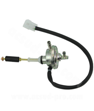 ROBINET ESSENCE SCOOTER ADAPT. PEUGEOT TREKKER / VIVACITY / SPEEDFIGHT 50CC Ø15