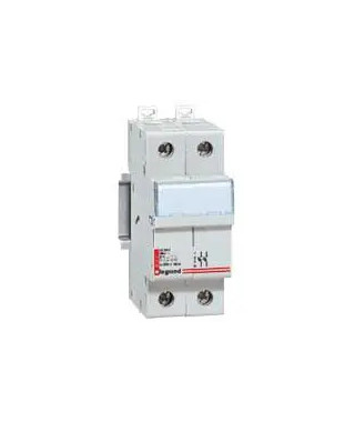 Coupe-circuit sectionneur - 2P - cartouche cylind ind 8x32 - 400V~~