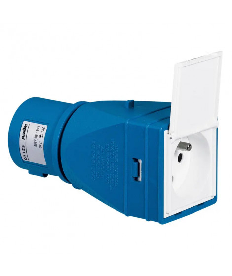 Adaptateur industriel et domestique 2P+T avec volet livré monté