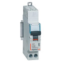 Disjoncteur DNX³ 4500 - auto/vis - U+N 230V~ 32A - 4,5kA - courbe C - 1 module