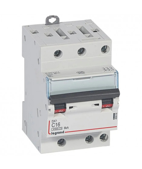 Disjoncteur DX³4500 6kA bornes à vis 3P 400V~ 16A courbe C - 3 modules