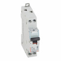 Disjoncteur DX³6000 10kA arrivée haut/départ bas vis U+N 10A courbe C - 1 mod