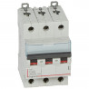 Disjoncteur DX³ 6000 -vis/vis-3P- 400V~-40A-10kA-courbeC-peigne HX³ trad 4P -3M