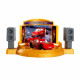 Disney · Pixar-Cars Piste Tremplin Piston Cup - Coffret Avec Piste